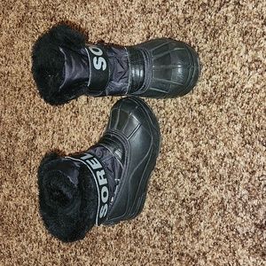 Toddler size 11 Sorel snow boots